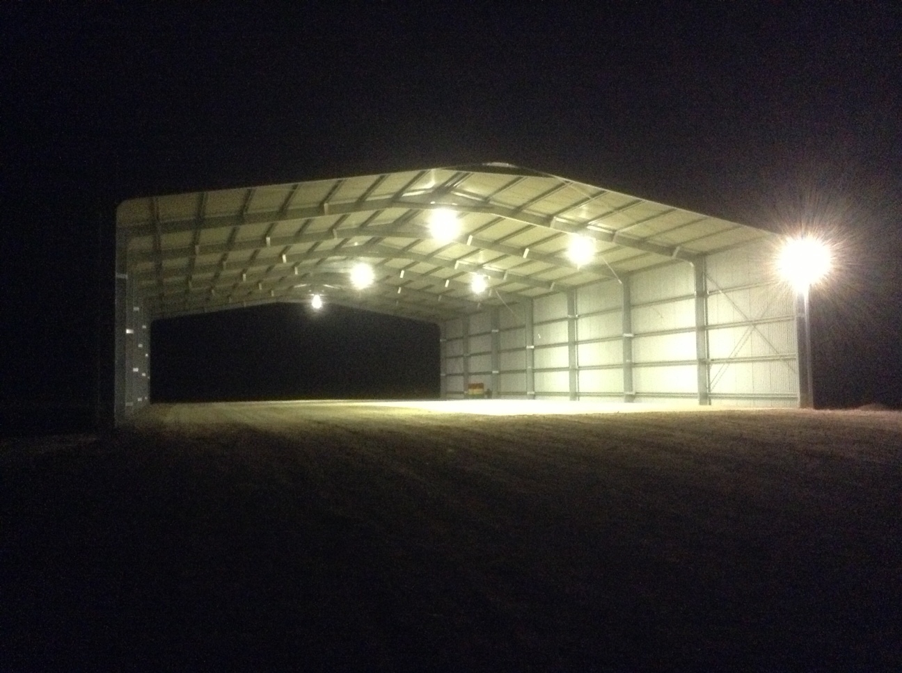 Carole & Kim L, Willows Gemfields, QLD